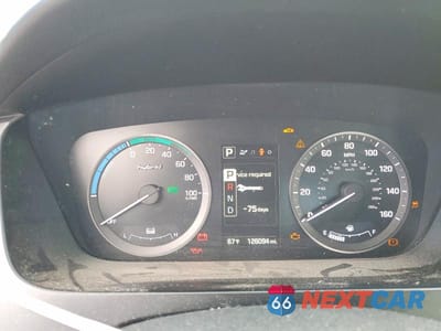 Zdjęcie 9 z 11 samochodu: 2016 HYUNDAI SONATA HYBRID SE VIN:KMHE24L12GA019970 - miniatura