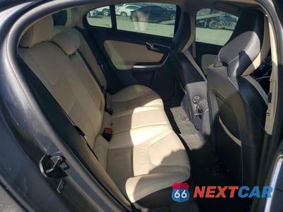 Zdjęcie 10 z 12 samochodu: 2013 VOLVO S60 T5 VIN:YV1612FH8D2174760 - miniatura