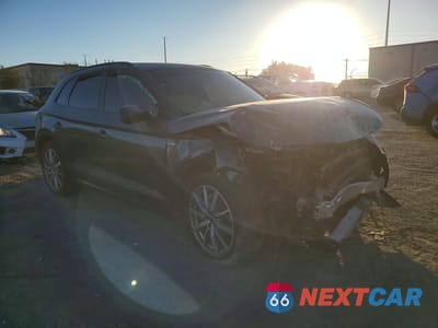 Czwarte zdjęcie samochodu z boku: 2023 AUDI Q5 E PRESTIGE 55 VIN:WA1F2AFY2P2061916 - miniatura