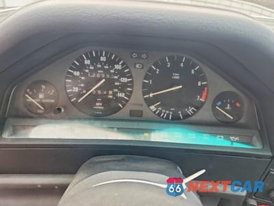 Zdjęcie 9 z 12 samochodu: 1991 BMW 325 IC AUTOMATIC VIN:WBABB2312MEC24642 - miniatura