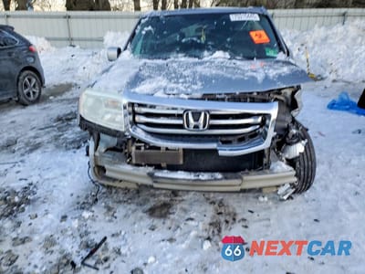 Piąte zdjęcie samochodu w środku: 2014 HONDA PILOT EX VIN:5FNYF4H40EB007362 - miniatura