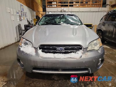 Piąte zdjęcie samochodu w środku: 2007 SUBARU OUTBACK OUTBACK 2.5I VIN:4S4BP61C177326208 - miniatura
