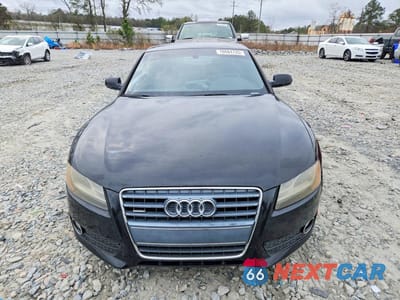 Piąte zdjęcie samochodu w środku: 2010 AUDI A5 PREMIUM PLUS VIN:WAULFAFRXAA046810 - miniatura