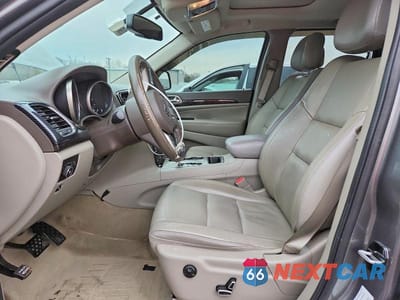 Zdjęcie 7 z 13 samochodu: 2011 JEEP GRAND CHEROKEE LAREDO VIN:1J4RR4GG7BC718843 - miniatura