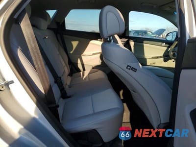 Zdjęcie 11 z 13 samochodu: 2017 HYUNDAI TUCSON LIMITED VIN:KM8J33A46HU484495 - miniatura