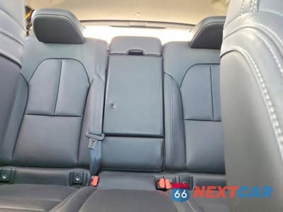 Zdjęcie 10 z 13 samochodu: 2025 VOLVO XC40 PLUS VIN:YV4L12UC7S2468886 - miniatura