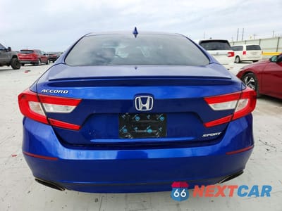 Zdjęcie 6 z 12 samochodu: 2018 HONDA ACCORD SPORT VIN:1HGCV1F37JA071389 - miniatura