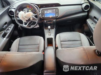 Zdjęcie 8 z 13 samochodu: 2021 NISSAN KICKS SR VIN:3N1CP5DVXML474044 - miniatura