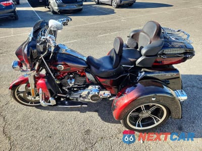 Trzecie zdjęcie samochodu z tyłu: 2022 HARLEY DAVIDSON FLHTCUTGSE VIN:1HD1TBH20NB953010 - miniatura