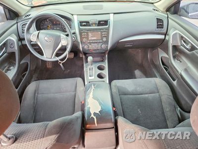 Zdjęcie 8 z 13 samochodu: 2015 NISSAN ALTIMA 2.5 VIN:1N4AL3AP6FC412722 - miniatura