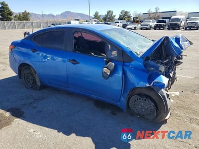 Czwarte zdjęcie samochodu z boku: 2020 NISSAN VERSA S VIN:3N1CN8DV7LL914131 - miniatura