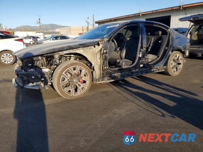 2025 BMW 530 I WBA43FJ07SCT58155 - główne zdjęcie licytacji z USA - miniatura