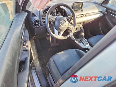 Zdjęcie 8 z 12 samochodu: 2017 TOYOTA YARIS IA VIN:3MYDLBYV3HY184826 - miniatura