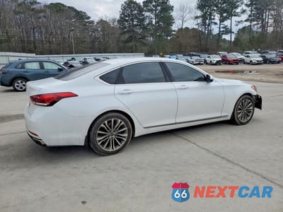 Trzecie zdjęcie samochodu z tyłu: 2017 GENESIS G80 BASE VIN:KMHGN4JE9HU194027 - miniatura