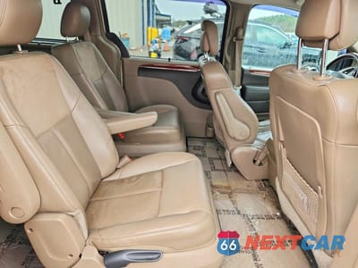 Zdjęcie 11 z 14 samochodu: 2014 CHRYSLER TOWN & COUNTRY LIMITED VIN:2C4RC1GGXER277145 - miniatura