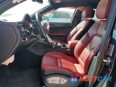 Zdjęcie 7 z 12 samochodu: 2022 PORSCHE MACAN VIN:WP1AA2A52NLB05408 - miniatura