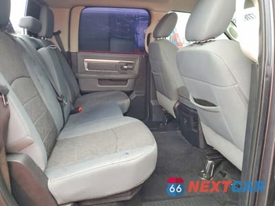 Zdjęcie 10 z 12 samochodu: 2015 RAM 1500 SLT VIN:1C6RR6LM9FS629663 - miniatura