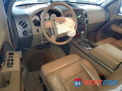 Zdjęcie 8 z 12 samochodu: 2006 FORD F150 VIN:1FTPX14526FA16048 - miniatura