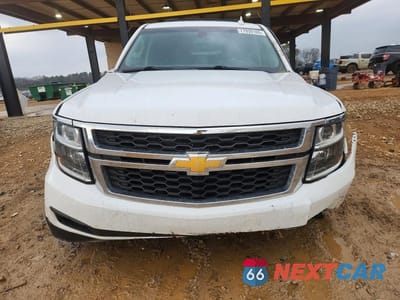 Piąte zdjęcie samochodu w środku: 2019 CHEVROLET TAHOE C1500 LS VIN:1GNSCAKC1KR101972 - miniatura