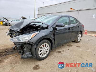 2022 HYUNDAI ACCENT SEL 3KPC24A6XNE166140 - główne zdjęcie licytacji z USA - miniatura