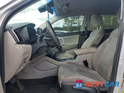 Zdjęcie 7 z 12 samochodu: 2019 HYUNDAI TUCSON SE VIN:KM8J23A43KU903266 - miniatura