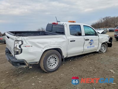 Trzecie zdjęcie samochodu z tyłu: 2026 CHEVROLET COLORADO VIN:1GCPTBEK1T1154145 - miniatura