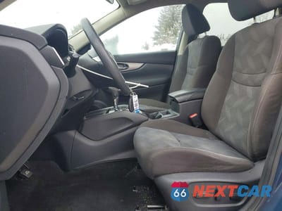 Zdjęcie 7 z 12 samochodu: 2016 NISSAN ROGUE S VIN:KNMAT2MV9GP628590 - miniatura