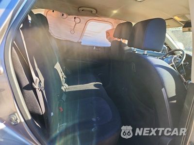 Zdjęcie 11 z 13 samochodu: 2013 NISSAN ROGUE S VIN:JN8AS5MT2DW517727 - miniatura