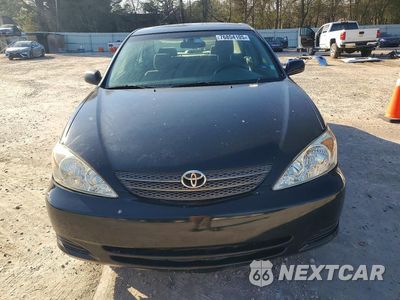 Piąte zdjęcie samochodu w środku: 2004 TOYOTA CAMRY LE VIN:JTDBE32K140272444 - miniatura