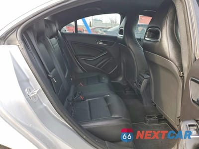 Zdjęcie 11 z 13 samochodu: 2015 MERCEDES-BENZ CLA 250 4MATIC VIN:WDDSJ4GB2FN257568 - miniatura