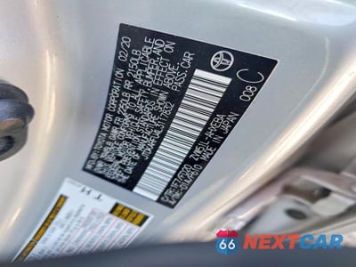 Zdjęcie 12 z 12 samochodu: 2020 TOYOTA PRIUS LE VIN:JTDKARFU4L3117832 - miniatura