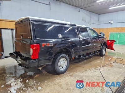 Trzecie zdjęcie samochodu z tyłu: 2022 FORD F250 SUPER DUTY VIN:1FT7W2B62NEF89864 - miniatura