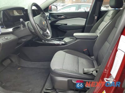 Zdjęcie 7 z 11 samochodu: 2025 CHEVROLET TRAX 1LT VIN:KL77LHEP1SC233264 - miniatura