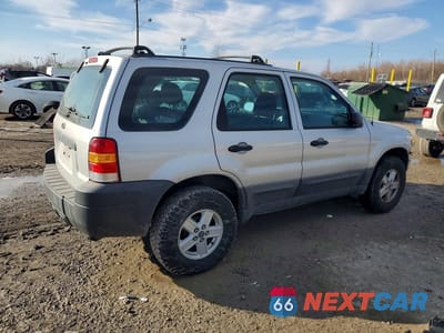 Trzecie zdjęcie samochodu z tyłu: 2005 FORD ESCAPE XLS VIN:1FMYU02Z05KC43785 - miniatura