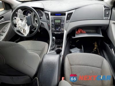 Zdjęcie 8 z 12 samochodu: 2011 HYUNDAI SONATA GLS VIN:5NPEB4AC7BH116365 - miniatura