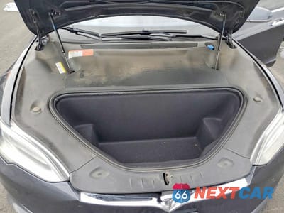 Zdjęcie 11 z 11 samochodu: 2016 TESLA MODEL S VIN:5YJSA1E24GF157256 - miniatura