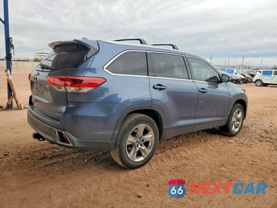 Trzecie zdjęcie samochodu z tyłu: 2018 TOYOTA HIGHLANDER LIMITED VIN:5TDYZRFH9JS234825 - miniatura