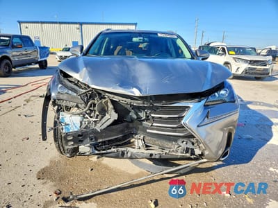 Piąte zdjęcie samochodu w środku: 2016 LEXUS NX 200T BASE VIN:JTJBARBZ5G2087184 - miniatura