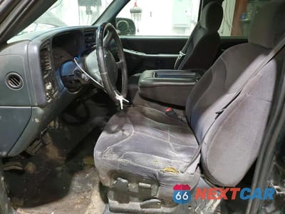 Zdjęcie 7 z 11 samochodu: 2001 GMC SIERRA K1500 HEAVY DUTY VIN:1GTGK13U81F207151 - miniatura