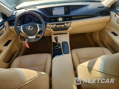 Zdjęcie 8 z 11 samochodu: 2014 LEXUS ES 350 BASE VIN:JTHBK1GG1E2103840 - miniatura