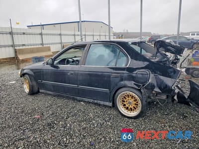 Drugie zdjęcie samochodu z przodu: 1998 HONDA CIVIC LX VIN:1HGEJ6678WL056576 - miniatura