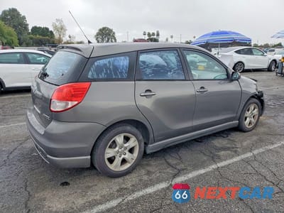 Trzecie zdjęcie samochodu z tyłu: 2004 TOYOTA COROLLA MATRIX XR VIN:2T1KR32E64C295819 - miniatura