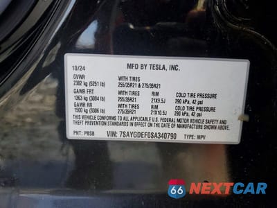 Zdjęcie 14 z 14 samochodu: 2025 TESLA MODEL Y VIN:7SAYGDEF0SA340790 - miniatura