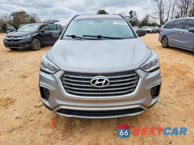 Piąte zdjęcie samochodu w środku: 2017 HYUNDAI SANTA FE SE VIN:KM8SMDHF7HU256682 - miniatura