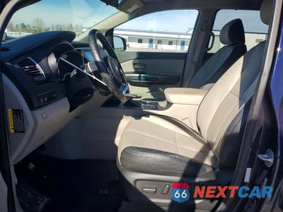 Zdjęcie 7 z 13 samochodu: 2019 KIA SEDONA VIN:KNDMB5C18K6539818 - miniatura