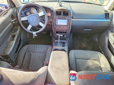 Zdjęcie 8 z 11 samochodu: 2008 DODGE CHARGER VIN:2B3KA43R28H117210 - miniatura