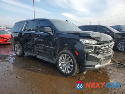 Czwarte zdjęcie samochodu z boku: 2022 CHEVROLET SUBURBAN K1500 LT VIN:1GNSKCKD3NR113505 - miniatura