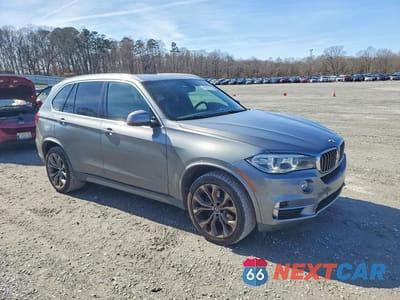 Czwarte zdjęcie samochodu z boku: 2017 BMW X5 SDRIVE35I VIN:5UXKR2C59H0U18469 - miniatura