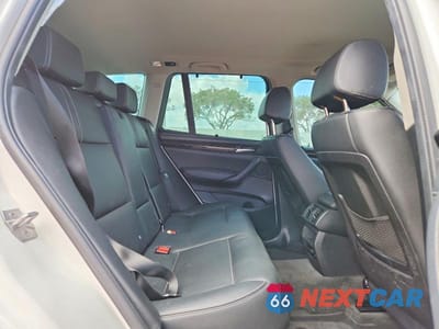 Zdjęcie 11 z 13 samochodu: 2017 BMW X3 XDRIVE28I VIN:5UXWX9C55H0T15260 - miniatura