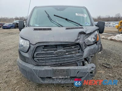 Piąte zdjęcie samochodu w środku: 2018 FORD TRANSIT T-150 VIN:1FTYE1YG9JKA73868 - miniatura